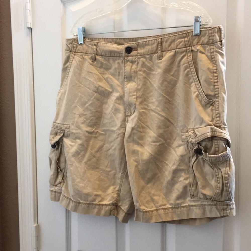 FINAL MARKDOWN Men’s Arizona jean cargo shorts 36